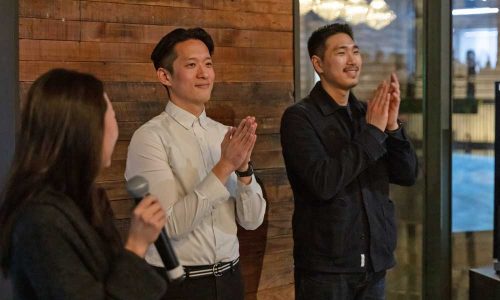 Joonhong Min (left) and Shinuk Suh